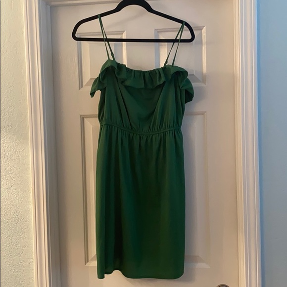 Green dress - Picture 1 of 1